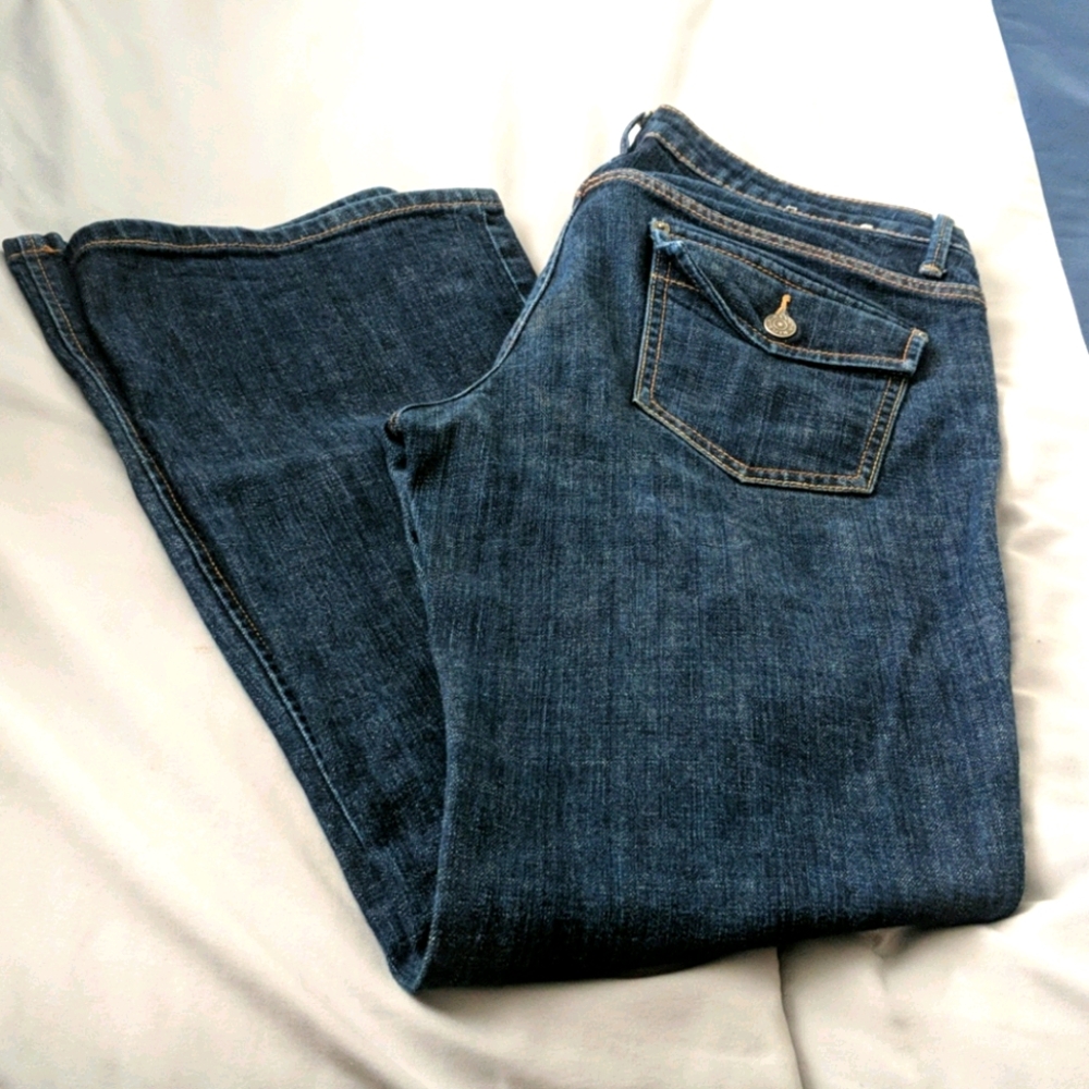 Ladies denim jeans